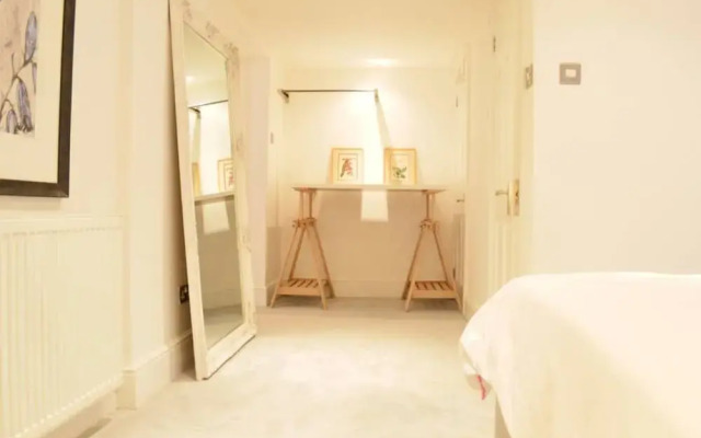 Chic 1 Bedroom Flat Near Stoke Newington
