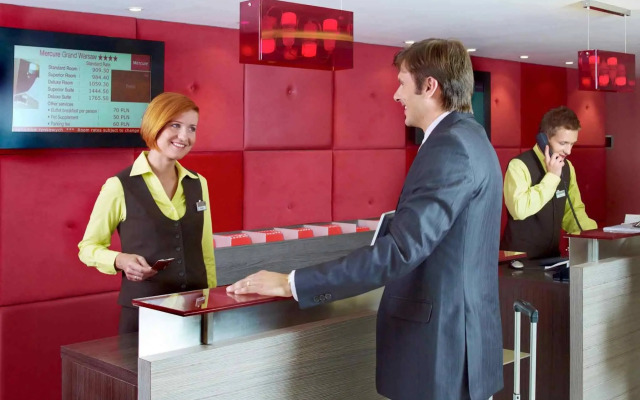 Mercure Warszawa Grand