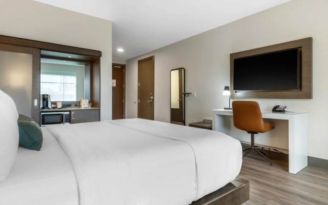 Cambria Hotel Arundel Mills - BWI Airport