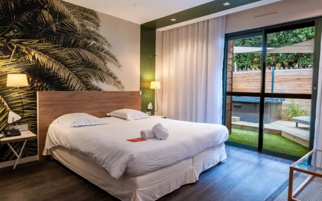 Logis Hôtel Domaine du Moulin Cavier - Restaurants & Spa