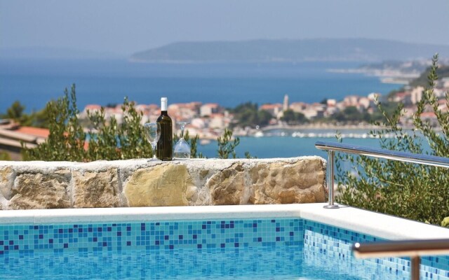 Amazing Home in Podstrana With Wifi and 3 Bedrooms