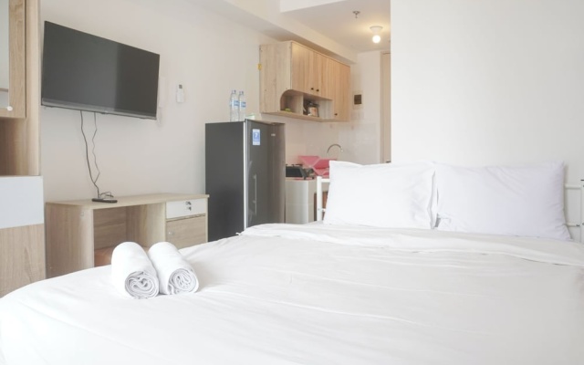 Modern Look And Restful Studio At Tokyo Riverside Apartment Pik 2 – Guest Rooms – Jakarta