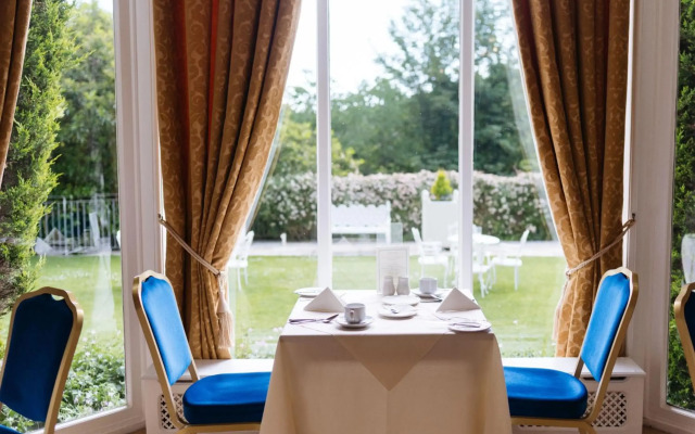 Grange Hotel