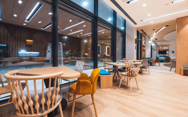 Hampton by Hilton Warsaw Reduta