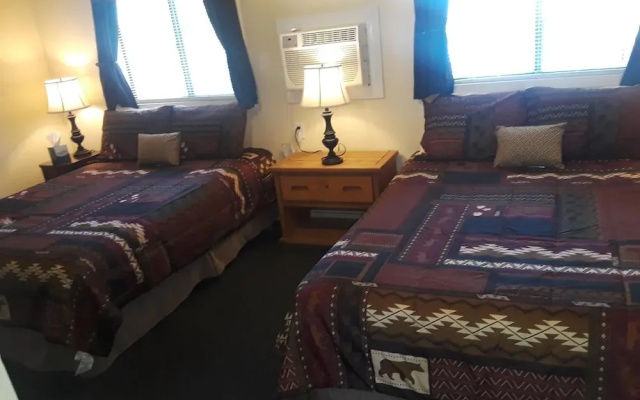 Pinewoods Resort