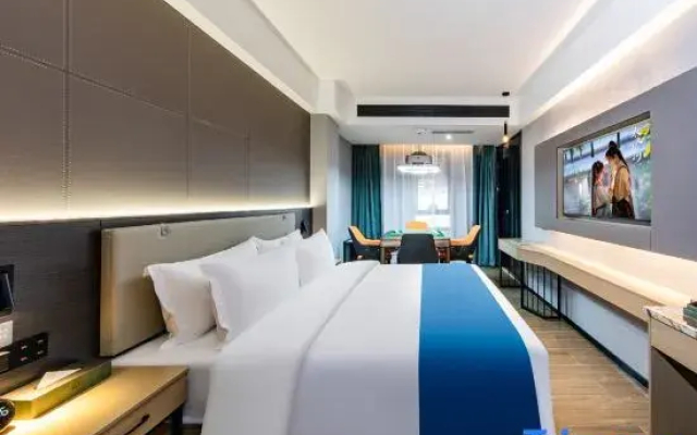 CRAWFORD.S.HOTEL