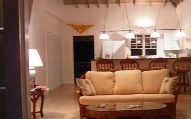 Yellow Bird Villa