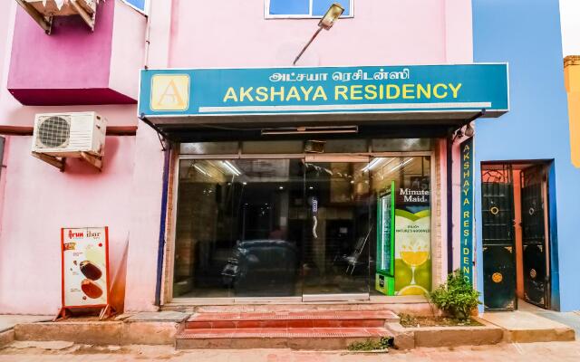 OYO 70481 Akshaya Residency