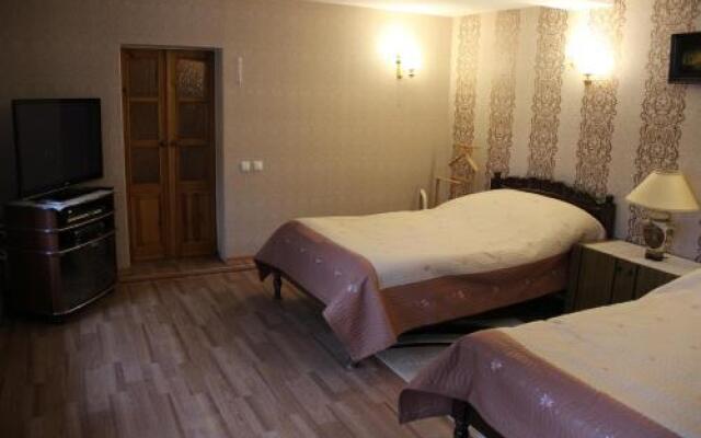 U Bashni Guest House