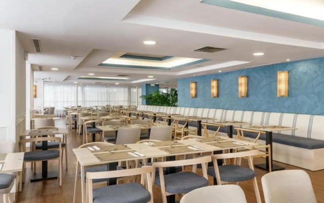 Hotel Costa Málaga (Adutls Recommended) by Pierre & Vacances