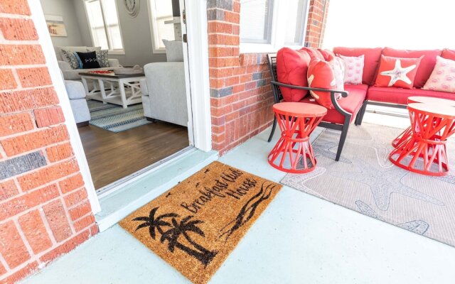 Breakfast Club House