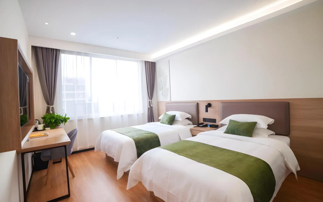 GreenTree Inn Suzhou Zhangjiagang Daxin Town Pingbei Road Express Hotel – Guest Rooms – Suzhou