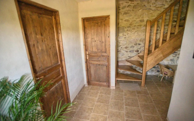 Maison de Charme Dans Domaine 17eme