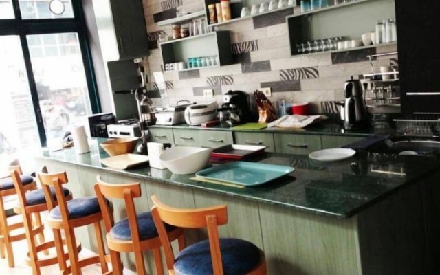 Taksimparis Apartments