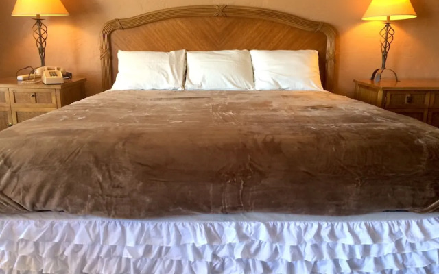 Connell Inn and Suites