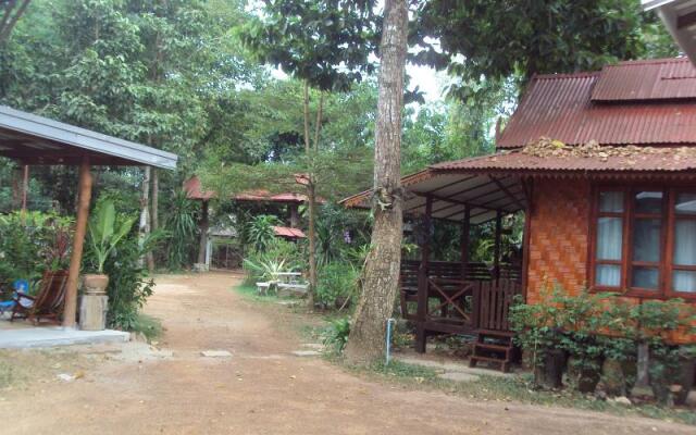 The Forest In Town Villa