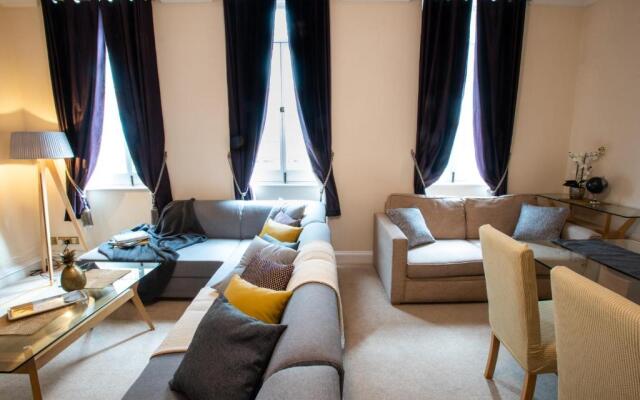 Park Lane Apartments - Clarges St