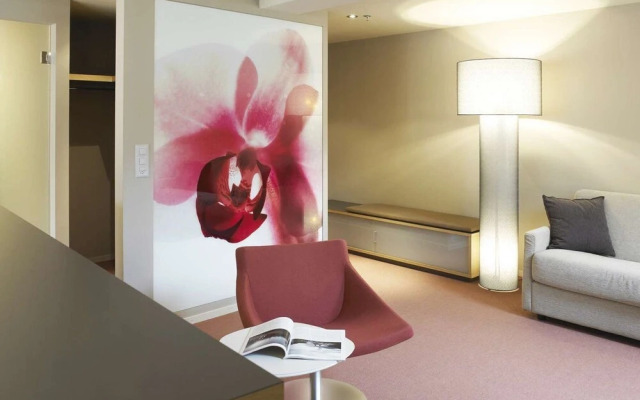 BLUME. - Baden Hotel & Restaurant