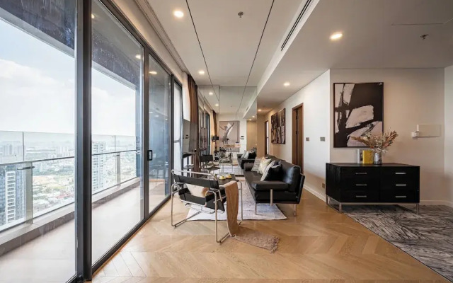 Bluesky Lumiere Riverside Luxury
