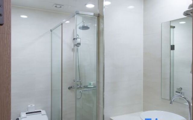 Narsha Tourist Hotel