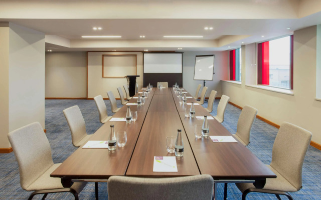 Hyatt Place West London Hayes