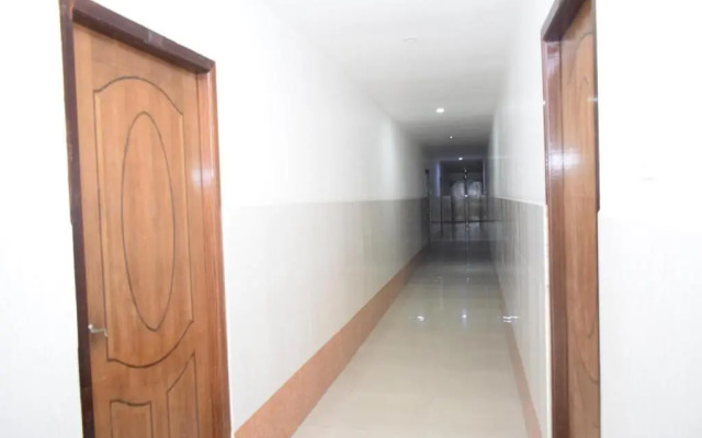 OYO 5229 Hotel Ayushman