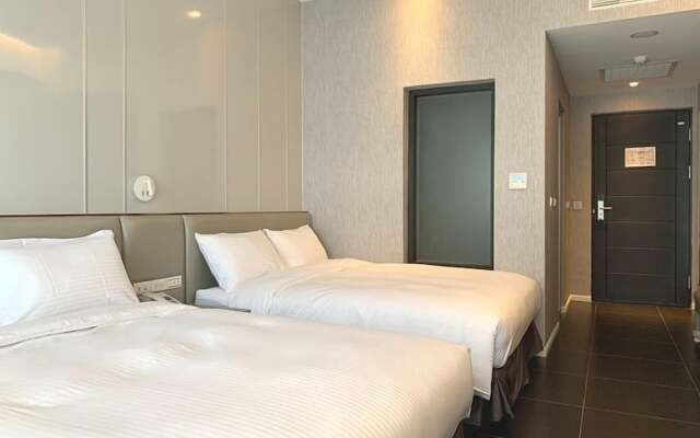 Champ de Roses Hotel