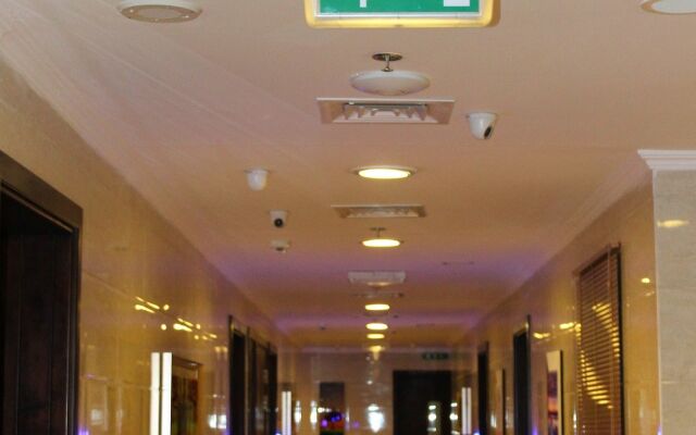 Naif Fort Hotel