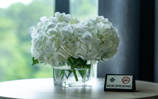 Wyndham Garden Legend Halong