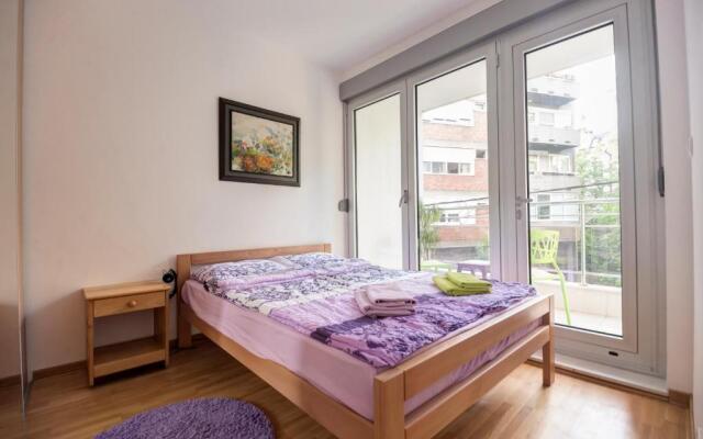 Sekula's City Center Apartment