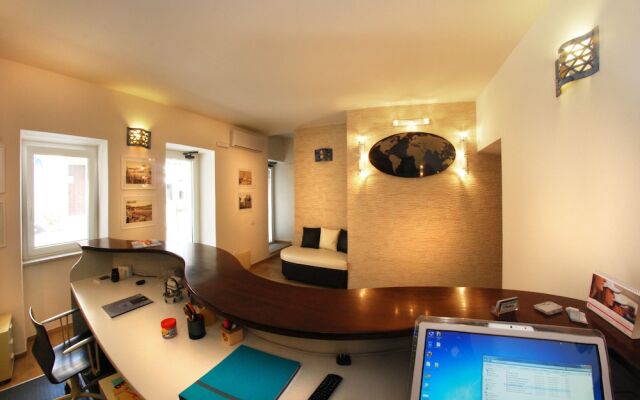 Smart Suite & Apartments