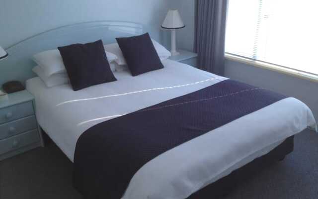 Breakers Apartments Mollymook