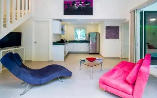 Tamarindo Penthouse by RedAwning