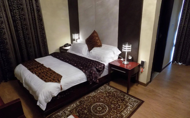 Caravel Suites