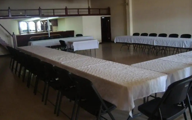 Hotel Los Arcos