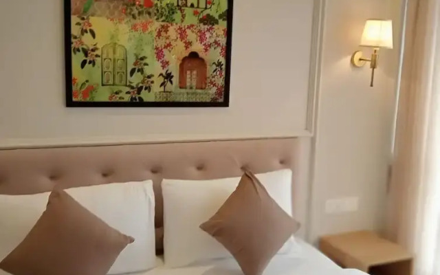 Hotel Mumbai House Mindspace Malad
