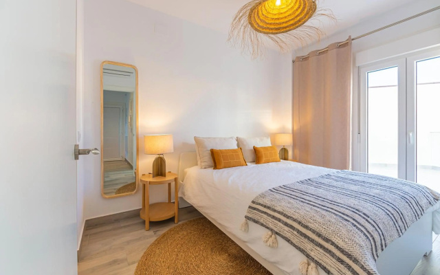 Jardín, Piscina y Fibra Óptica - SimplyTarifa