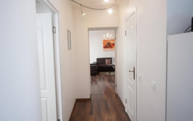 V 12 -Terrace + 3 rooms apartment Vilnius Old Town