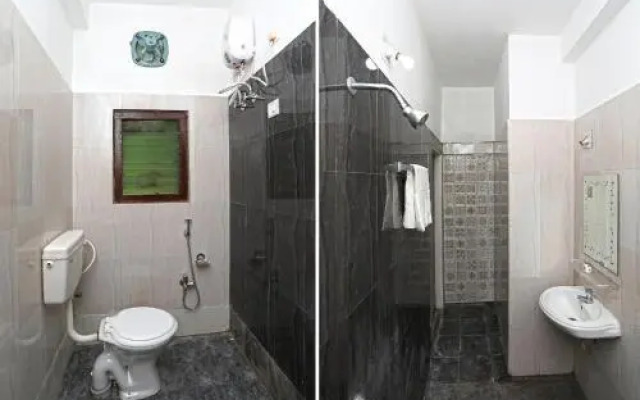 Regal Stays By OYO Rooms