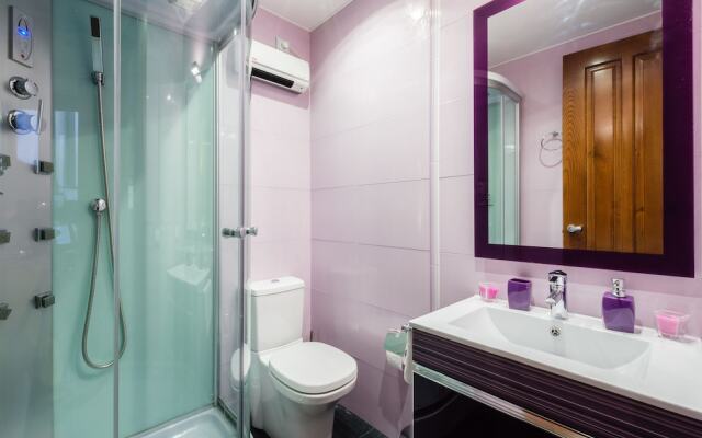 Apartamentos con patio junto a la catedral by Toledo AP