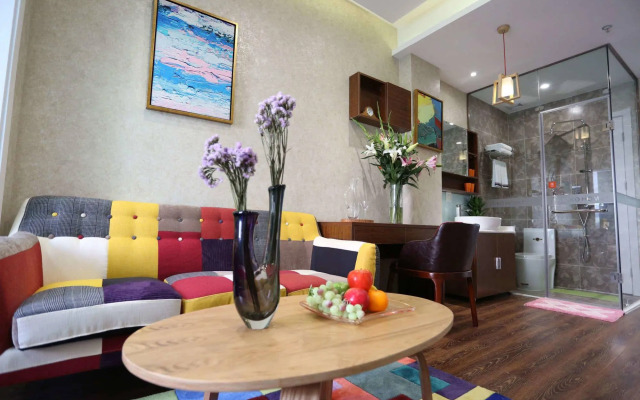 Yijia Nascent State International Service Apartment
