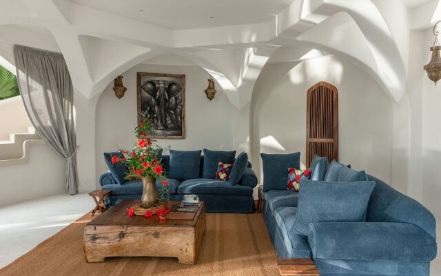 Xanadu Villas Retreat 2pax