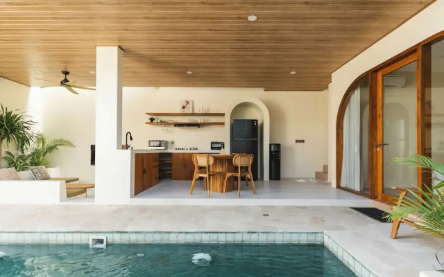 Copper Estate 2 by Alfred in Bali