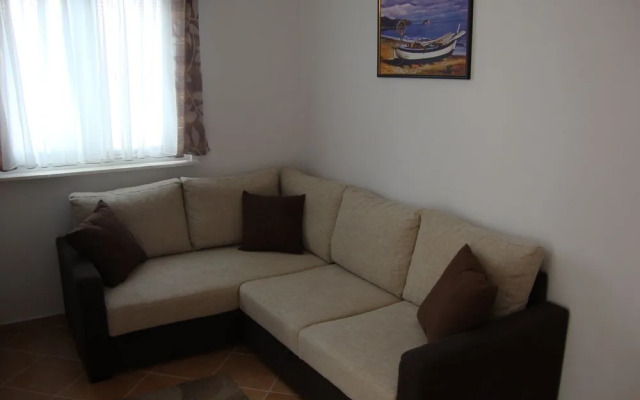 Adria Sun Apartments & More