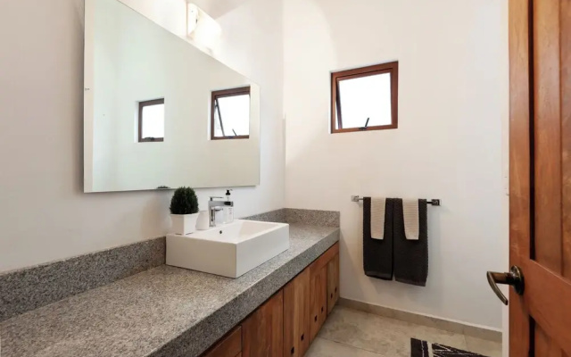 Villa Camila Unmatched Lake Views