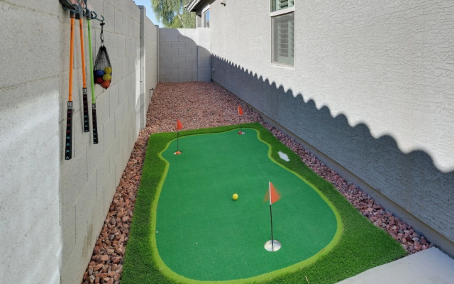 Putting Green & Fenced Yard: Charming Gilbert Home