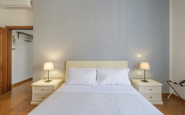 San Pietro House by Studio Vita