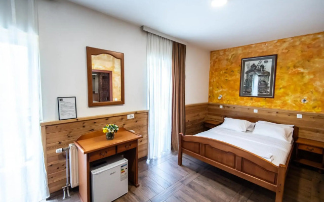 Enigma Hotel