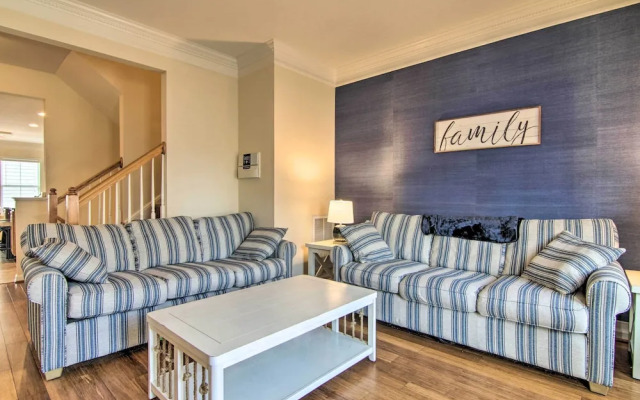 Resort-style Retreat w/ Beach Access in Ocean City