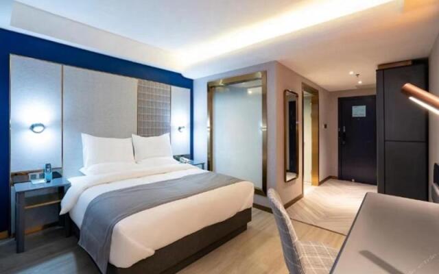 LanOu Hotel Guiyang High-Speed Railway North Station